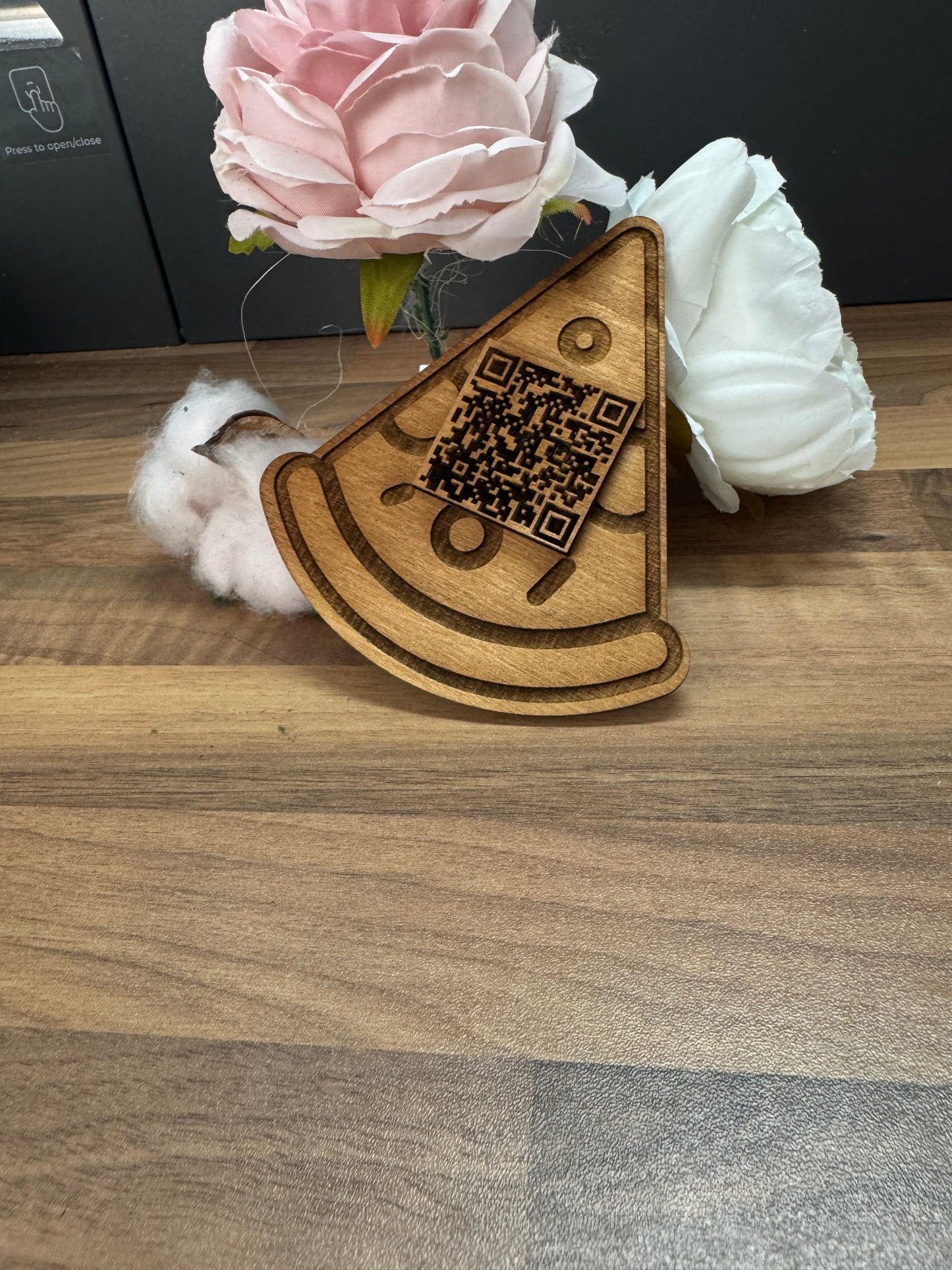 Cod QR în formă de pizza – decor personalizat pentru restaurante și evenimente