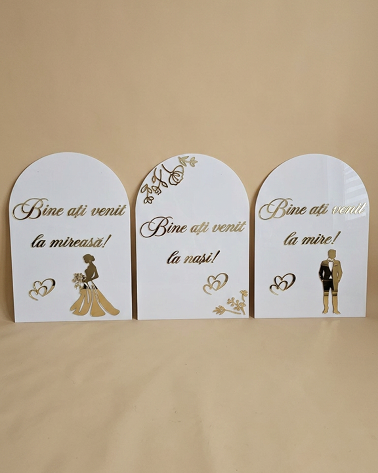 Semn Personalizat din MDF sau acrilic Alb cu Litere 3D din Plexiglas