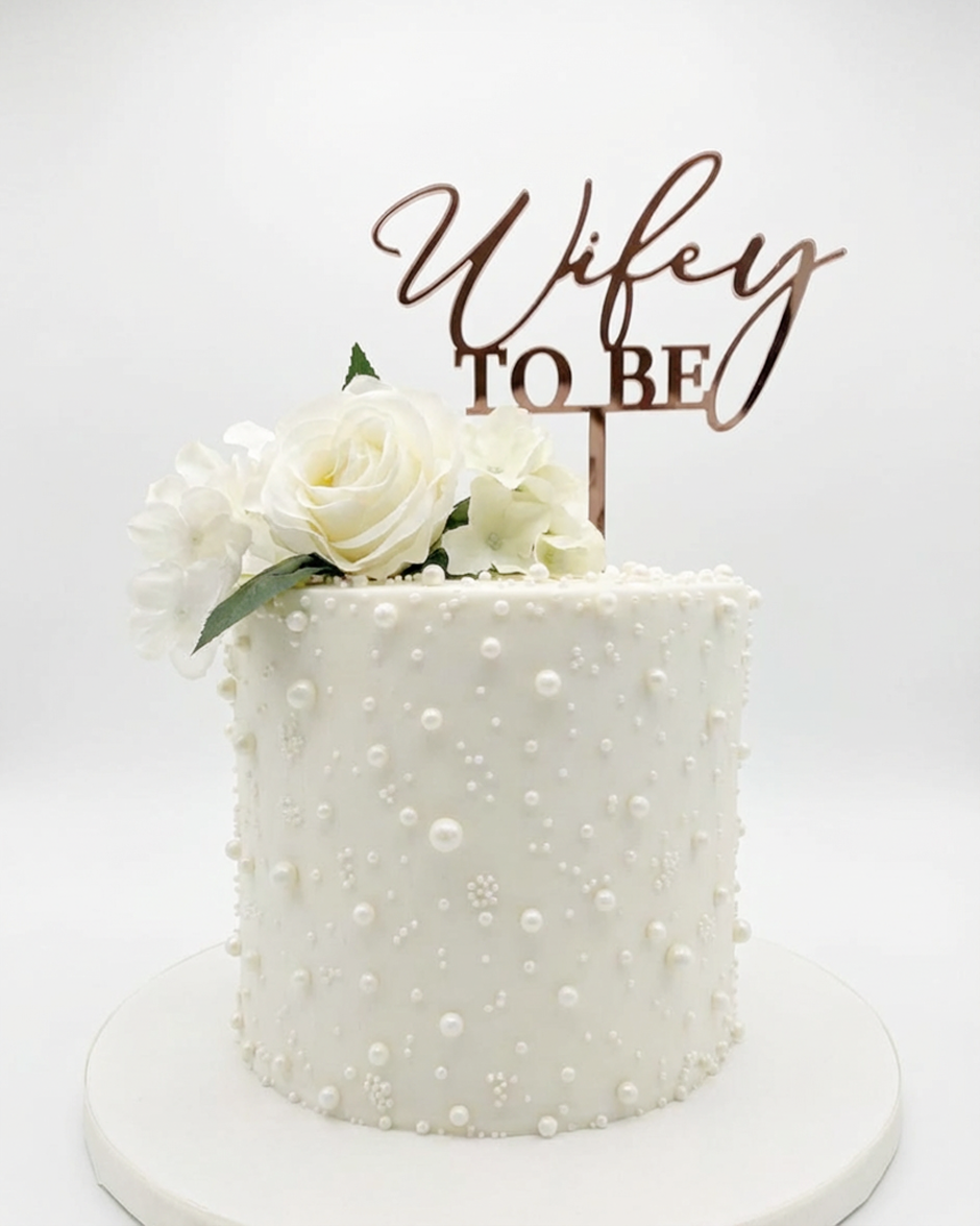 Topper Tort "Wifey to Be”