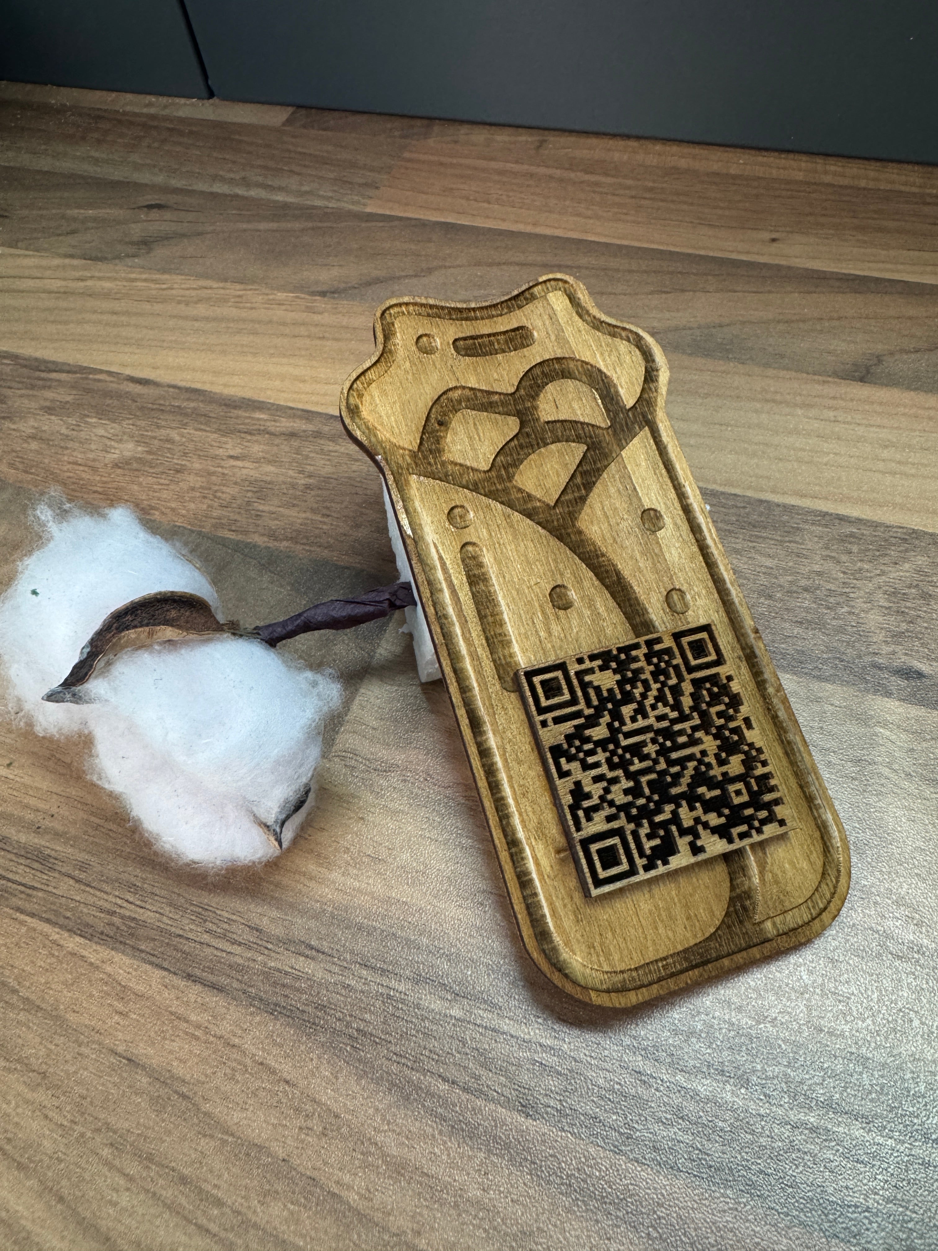 Cod QR în formă de shaorma – decor personalizat pentru restaurante și fast-food