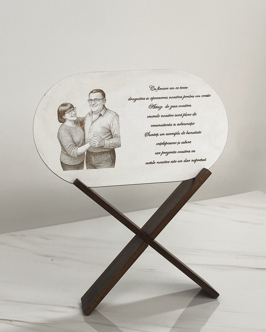 Tablou personalizat cu fotografie gravată și mesaj – MDF alb cu suport din lemn