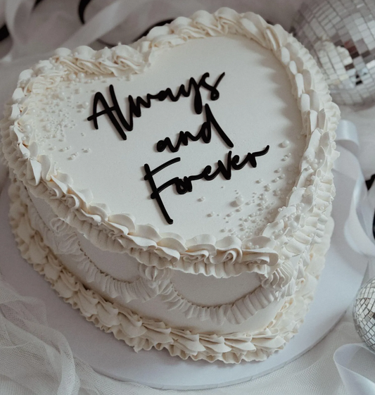 Decor plat personalizat din acril pentru tort