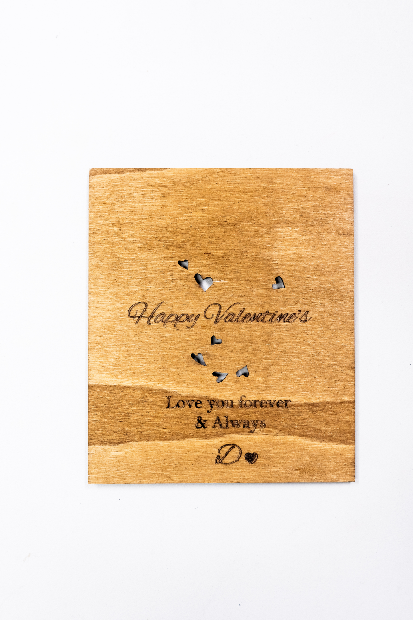 Felicitare Premium din Lemn "Inimă Filigran” – Mesaj și Magnet Personalizat