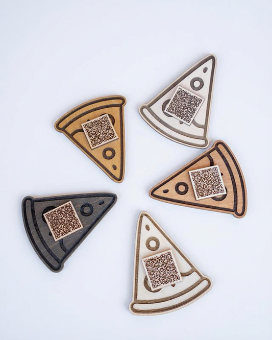 Cod QR în formă de pizza – decor personalizat pentru restaurante și evenimente